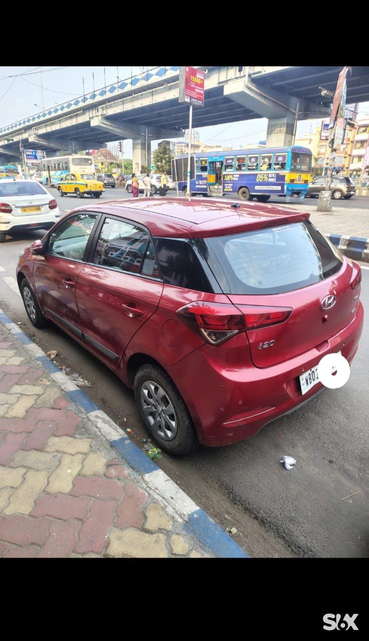 Hyundai i20 15-sportz-mt Used cars in Model-i20